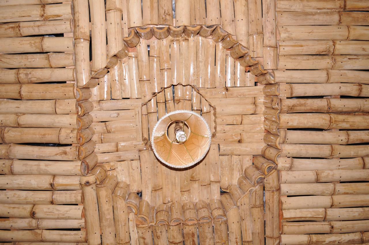Irungu Forest Safari Lodge Katunguru 外观 照片